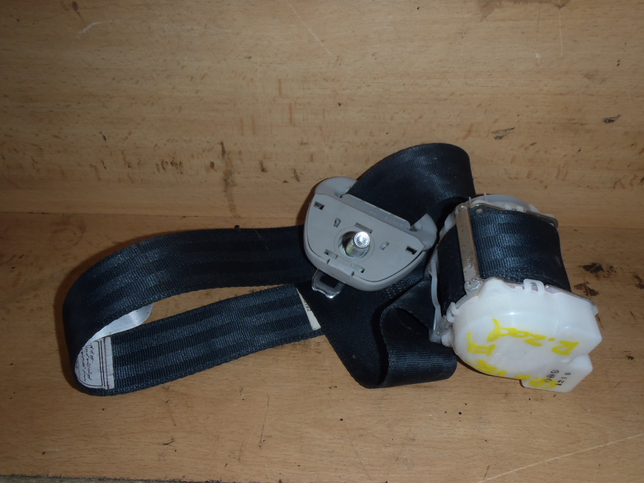 Prostřední pás 2. řada