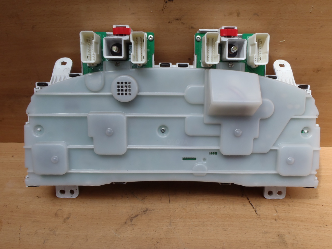 Budíky 3.0 D4D manuální 83800-6D252 