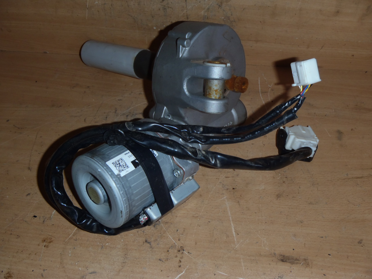 El. Motor řízení 45200-02280