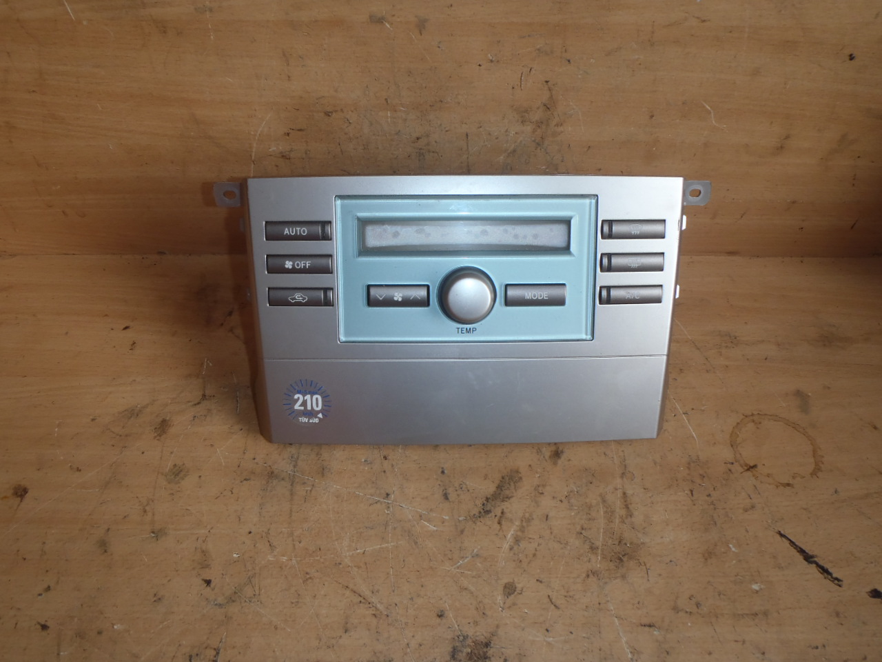 Ovládání topení a klimatizace