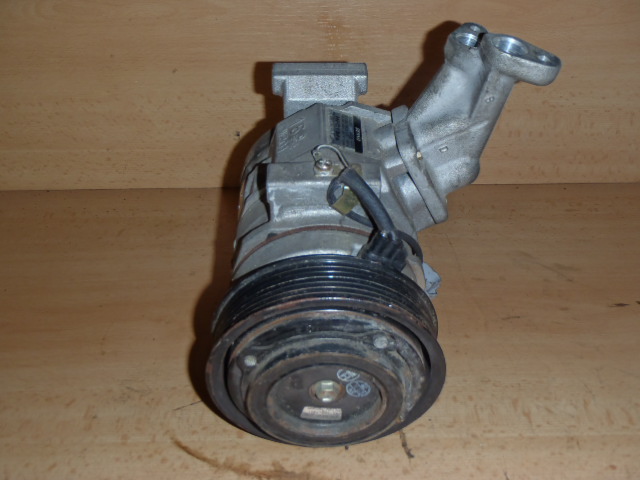 Kompresor Avensis Verso 2.0 VVT-i