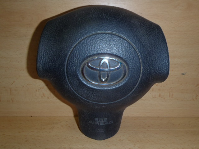 Airbag řidiče Toyota Corolla