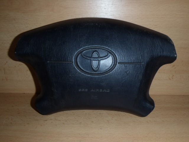 Airbag řidiče Toyota Camry