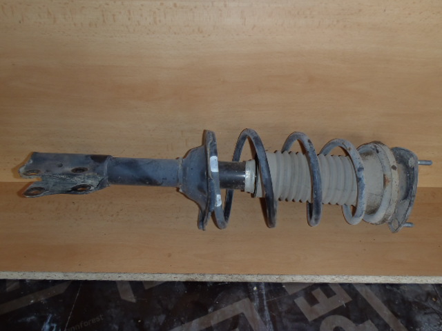 Přední tlumič Toyota Yaris Verso L+P