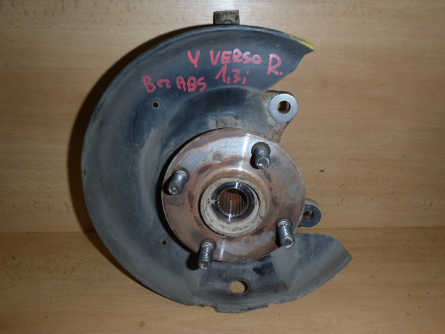 Těhlice Toyota Yaris Verso P. bez ABS