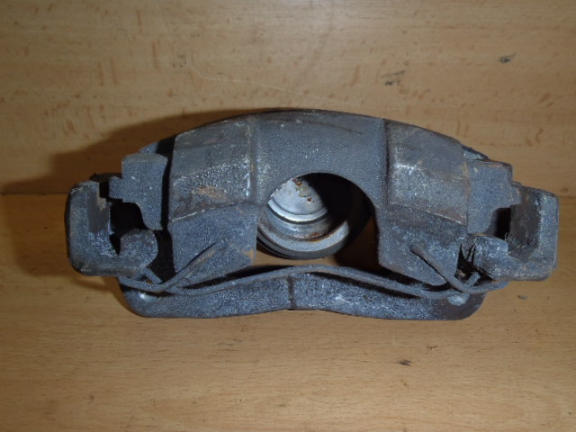 Brzdič Toyota Yaris 06-09 P.