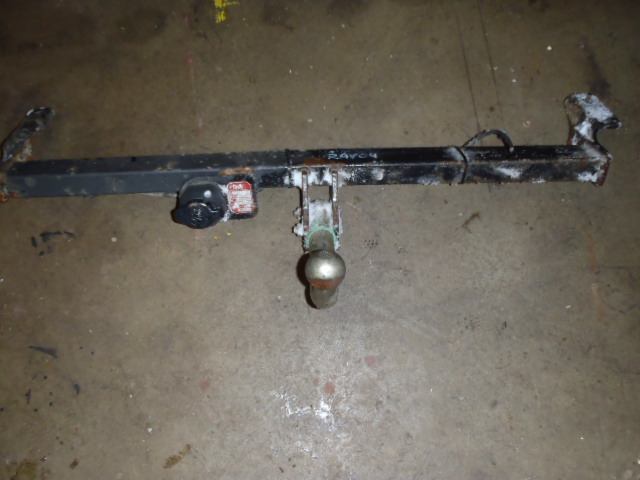 Tažné zařízení RAV4 2000-2005