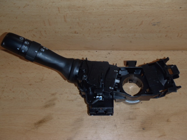 Ovládání světel Toyota Yaris 2006-2009