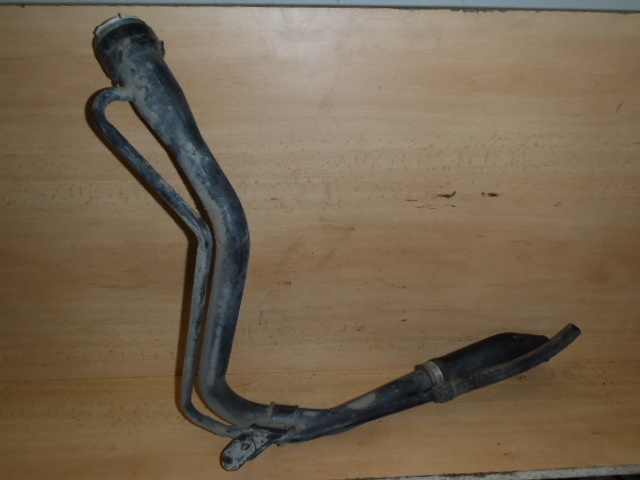 Nalévací hrdlo Toyota Yaris 1998-2006