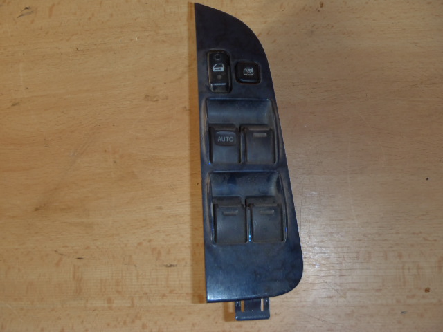 Ovládání oken řidič