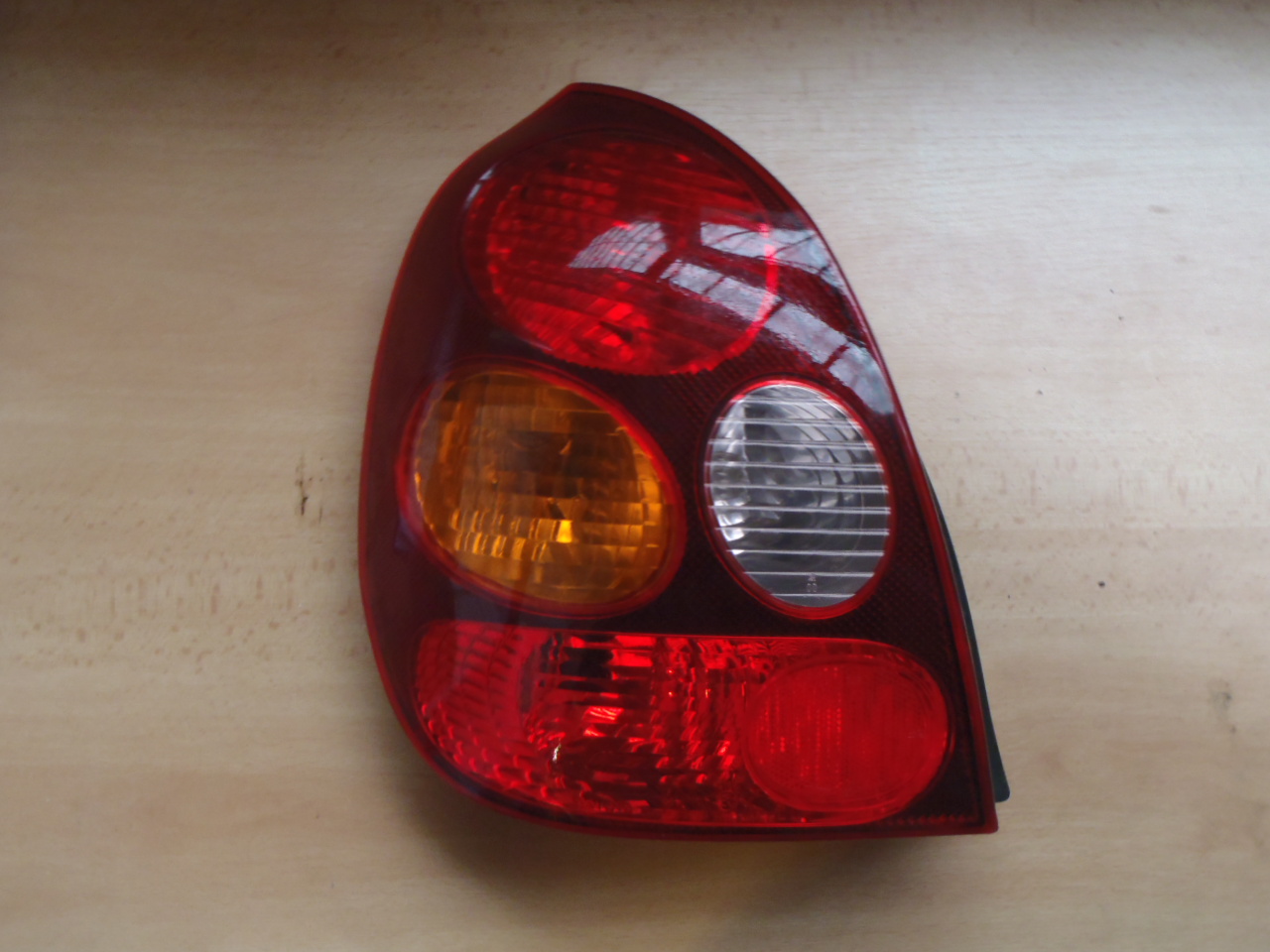 Zadní světlo Corolla L.1997-2002