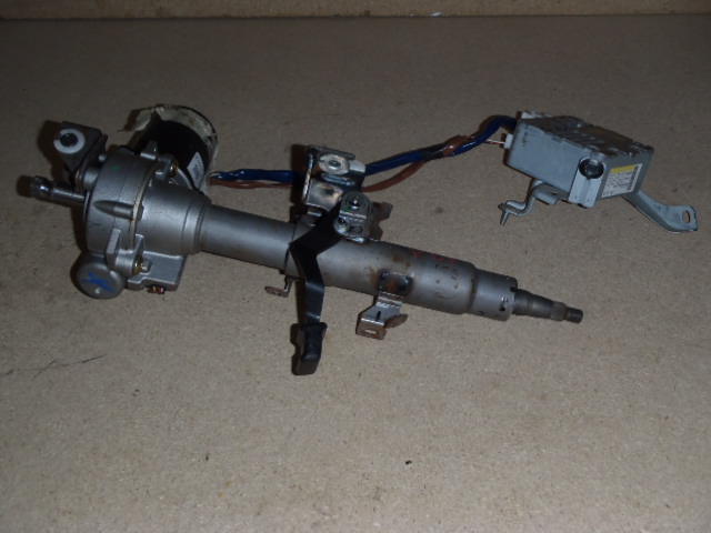 Posilovač řízení + jednotka