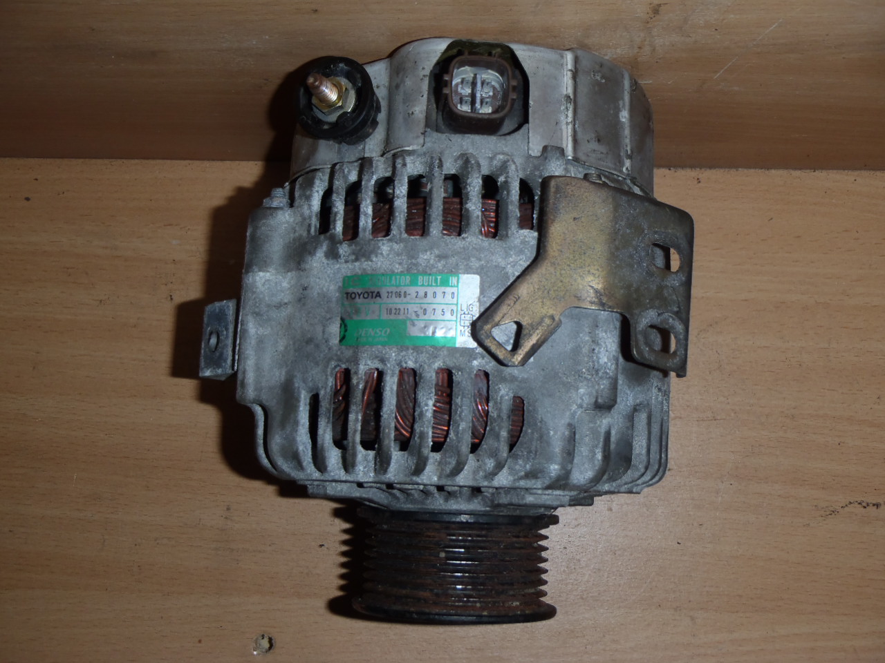 Alternátor 2.4 VVT-i