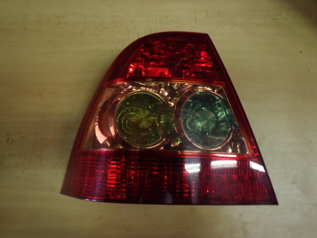 Zadní světlo Corolla L. 2004-2007 sedan