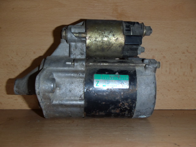 Startér Starlet 1.0i <-1992