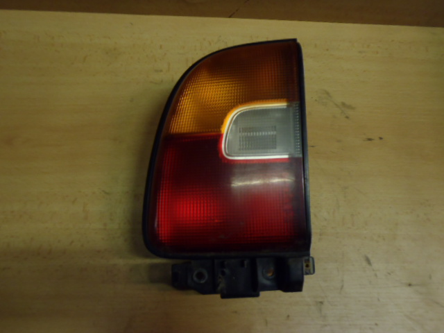 Zadní světlo RAV4 L. 1998-2000