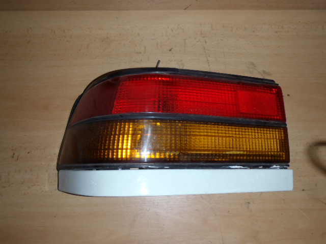 Zadní světlo Carina II L. sedan