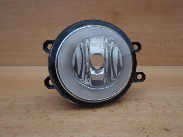 Přední mlhovka Avensis L. 2005-2007