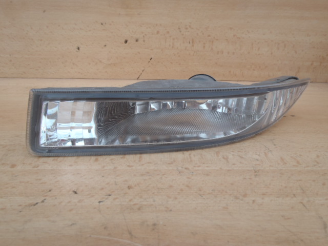 Přední mlhovka Corolla L. 2002-2004 