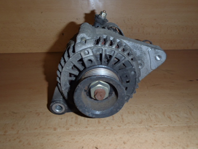 Alternátor Yaris 1.0 Jap