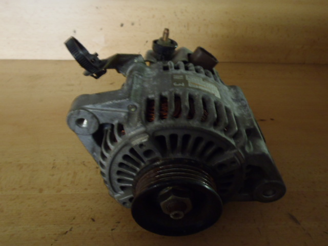 Alternátor Yaris 1.3