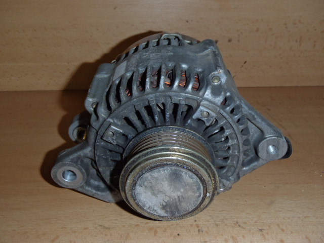 Alternátor Yaris 1.4 D4D