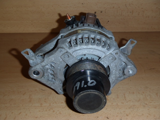 Alternátor Yaris 1.0 