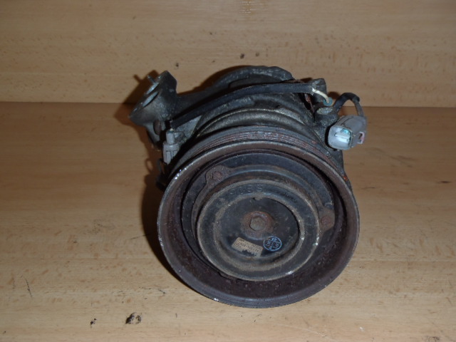 Kompresor Camry 2.2i