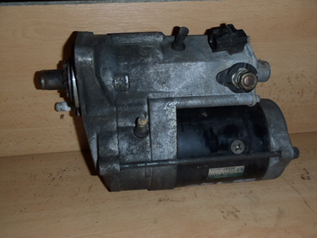 Startér Land Cruiser 120