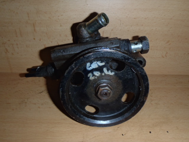 Servo pumpa Celica 2.0i