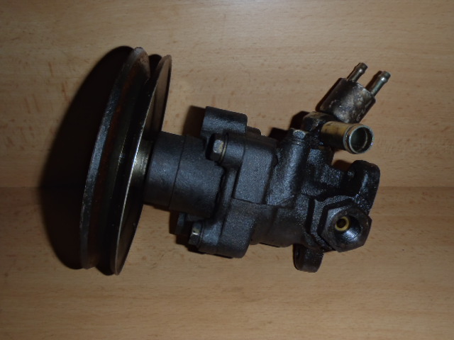 Servo pumpa 4Runner 2.5i