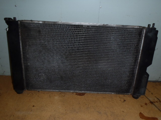 CHladič Corolla Verso I