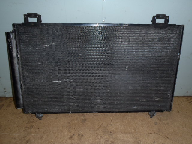 Klima Chladič Corolla 1.6 VVT-i 02