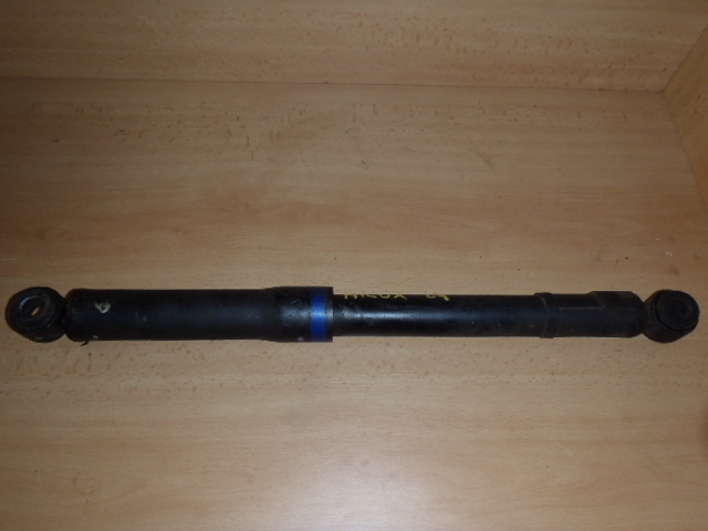 Zadní tlumič Toyota Hilux 3.0 D4D automat