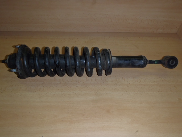 Přední tlumič Toyota Hilux 3.0 D4D automat