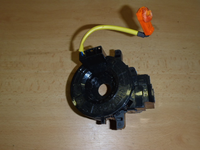 Kroužek airbagu Toyota Hilux 3.0 D4D automat