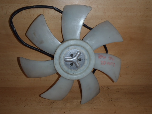 Ventilátor Toyota RAV4 2.0 D4D
