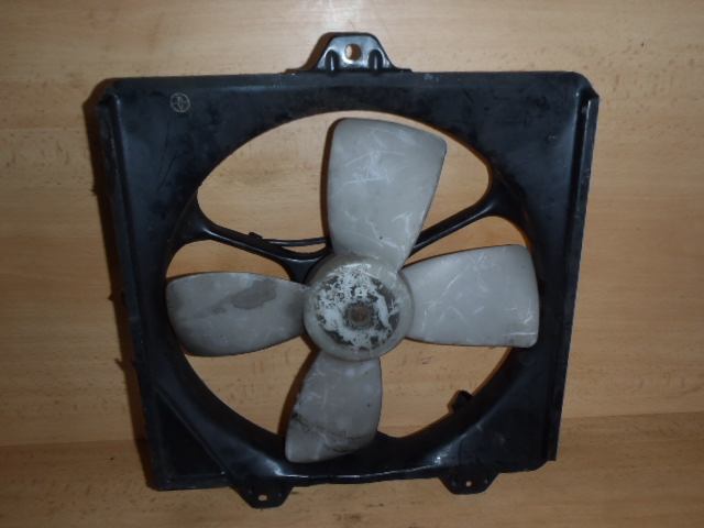 Ventilátor Toyota Corolla 1.8 D