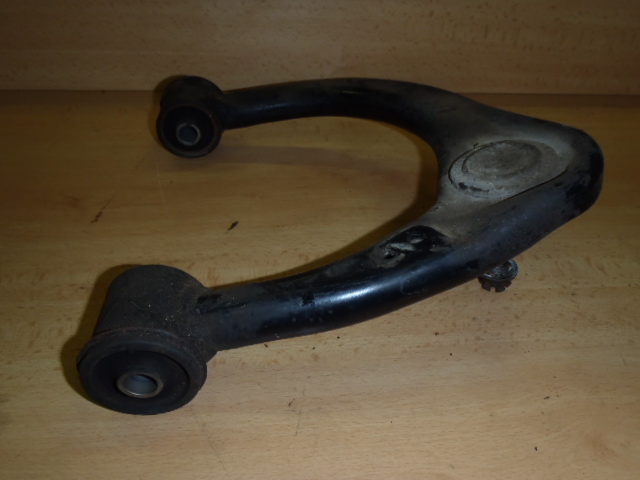 Horní rameno P Toyota Hilux 