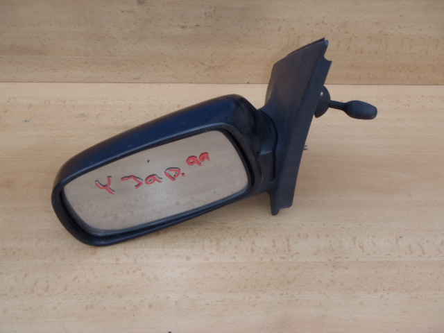 Zpětné  zrcátko Toyota Yaris 1998-2002 Japonsko L.