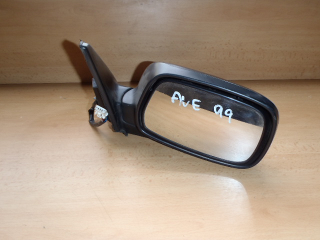 Zpětné  zrcátko Toyota Avensis 1998-2002 P.