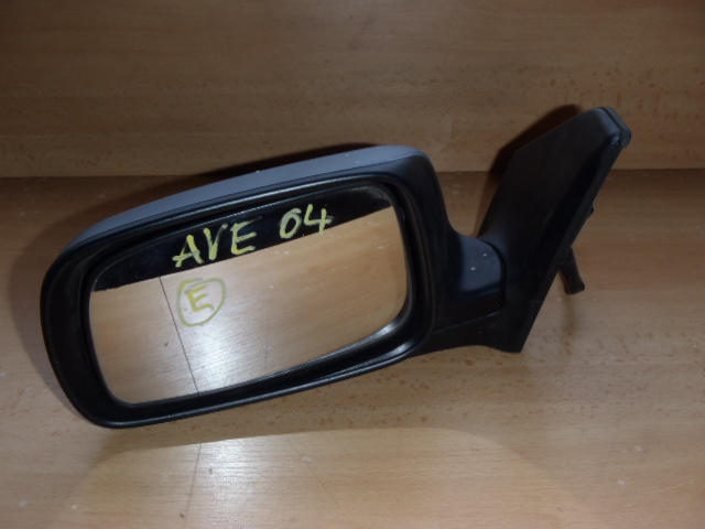 Zpětné  zrcátko Toyota Avensis 2003-2005 L.