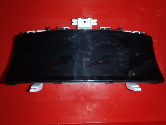 Přístrojová deska Toyota Corolla E88-c