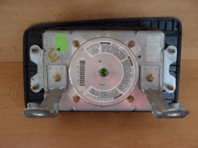 Airbag spolujezdce Toyota Carina E