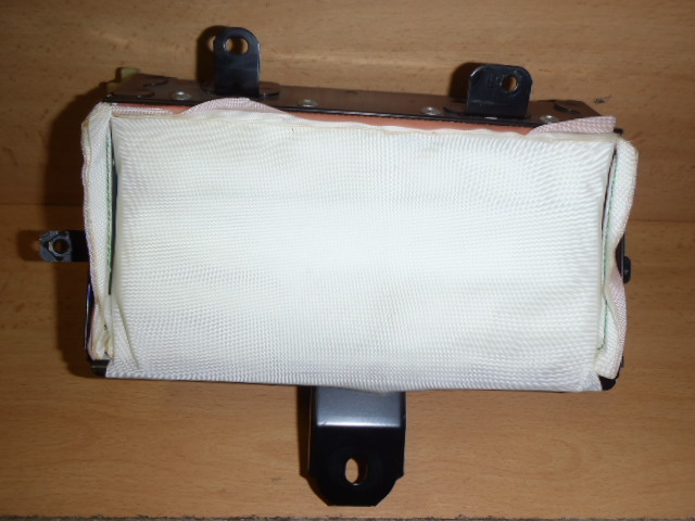 Airbag spolujezdce  Toyota Corolla