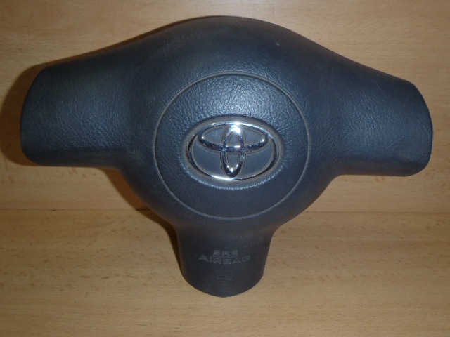 Airbag řidiče  Toyota Corolla