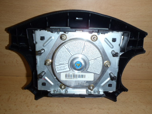 Airbag řidiče Toyota Avensis