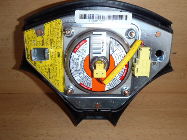 Airbag řidiče Toyota RAV4