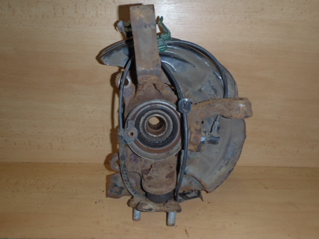 Těhlice Carina E P. s ABS