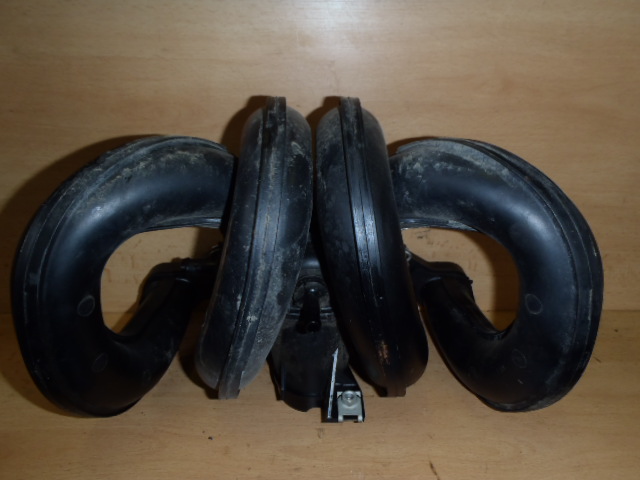 Sání Toyota Yaris 06-09 1.3 VVT-i